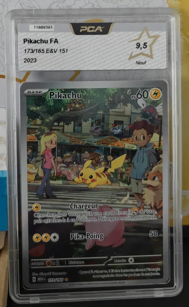 PCA 9.5 - EV3.5 Série 151 - Pikachu FA 173/165 Otaku Collect
